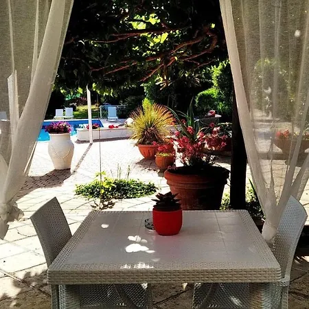 Bed & Breakfast Le Vele 4*